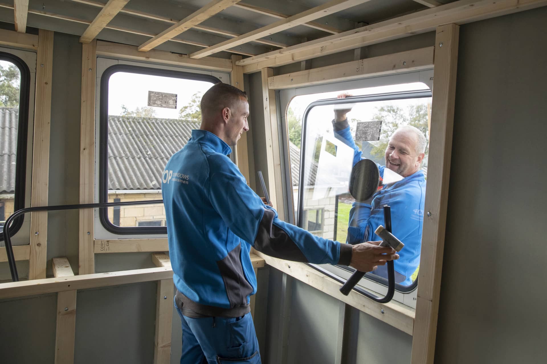 Stap 3: Montage van uw scheepsramen