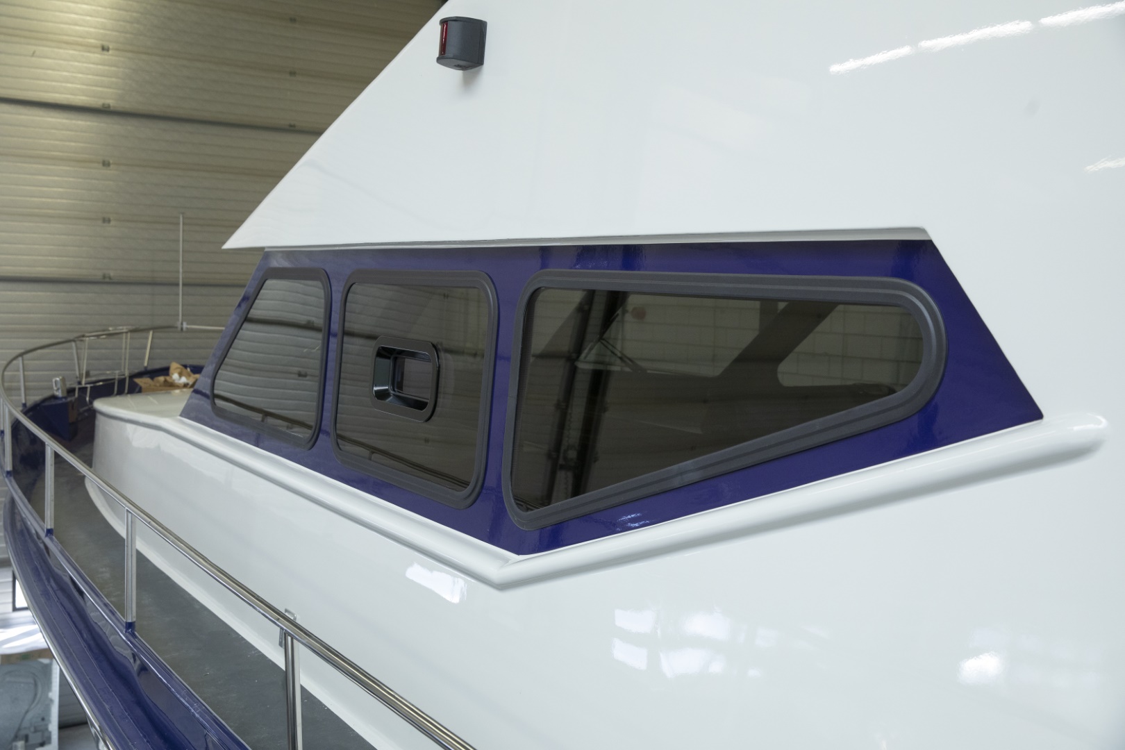 Kunststof scheepsramen en patrijspoorten in een Funcraft